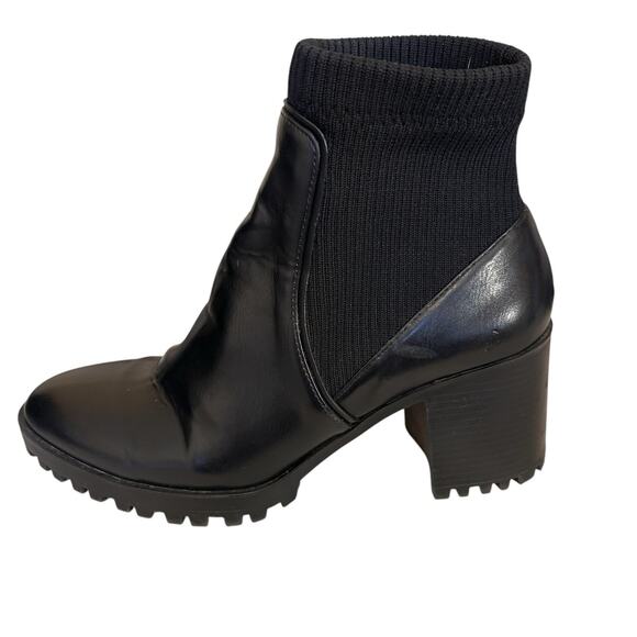 Zara Women’s Track Sole Ankle Moto Combat Chunky Heel Slip On Black Boots 7.5/38 - Picture 11 of 14